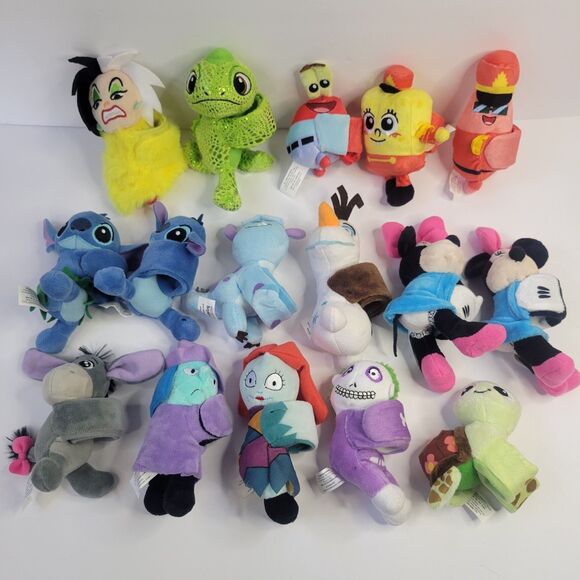 Lot 15 Cutie Cuff Plush Slap Band Bracelets Disney Spongebob Nightmare Villain - Picture 1 of 9